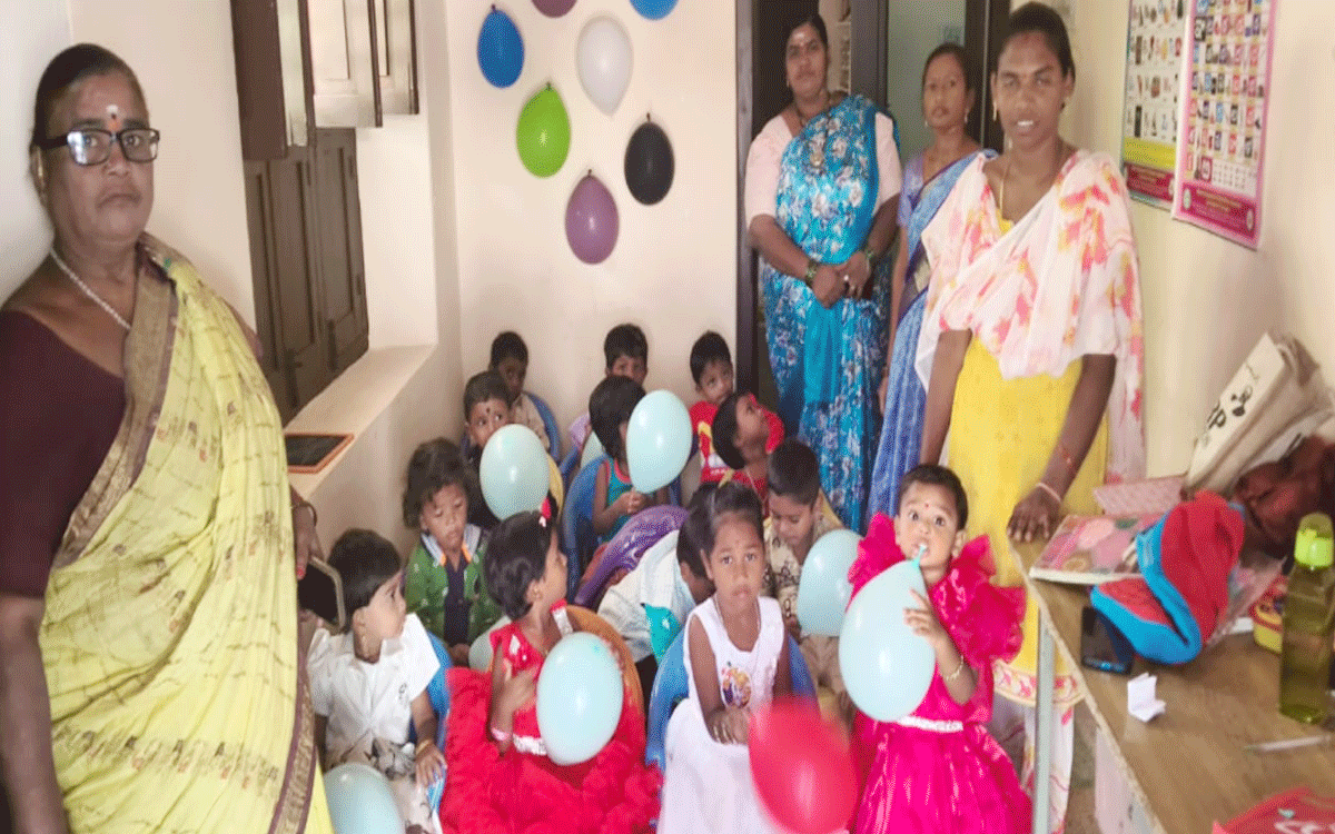 Nilagiri : బాలల హక్కుల రక్షణ అందరి బాధ్యత : సీడీపీఓ తూముల నిర్మల