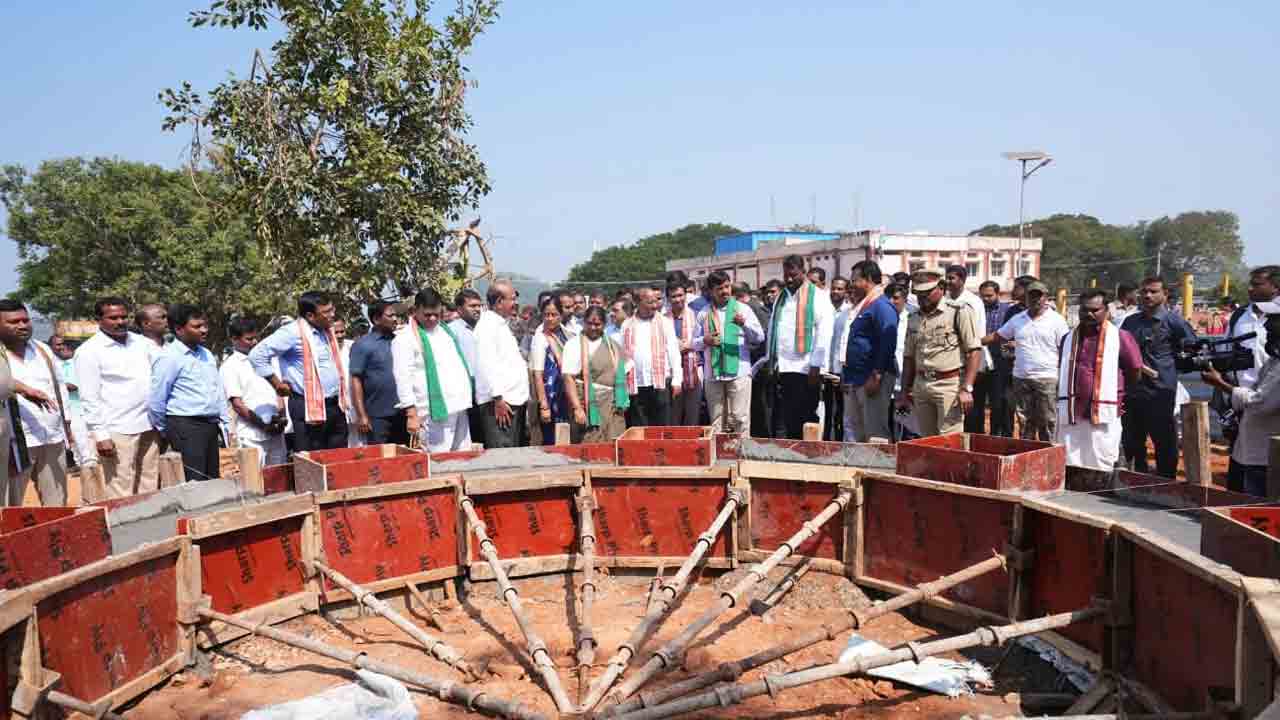 Medaram | మేడారం పనులు త్వరగా పూర్తి చేయాలి : మంత్రి పొంగులేటి