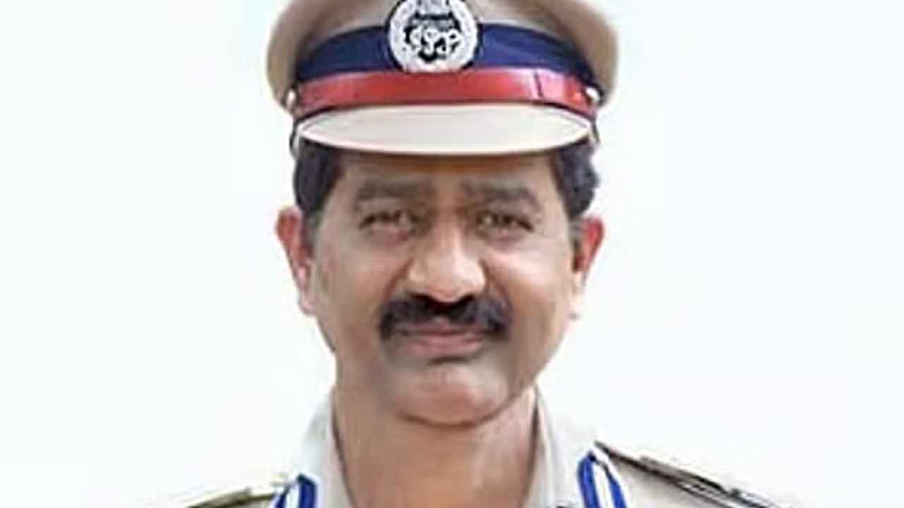 ఫోన్‌ట్యాపింగ్‌ కేసుల్లో మళ్లీ సిట్‌ విచారణ