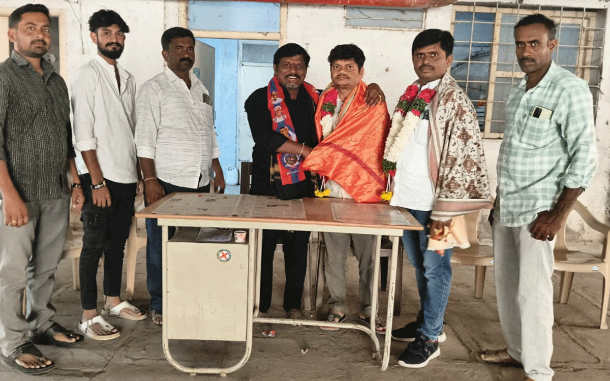 Atmakur.S : మోకుదెబ్బ సూర్యాపేట సోష‌ల్ మీడియా ఇన్‌చార్జిగా ప్ర‌వీణ్‌కుమార్‌