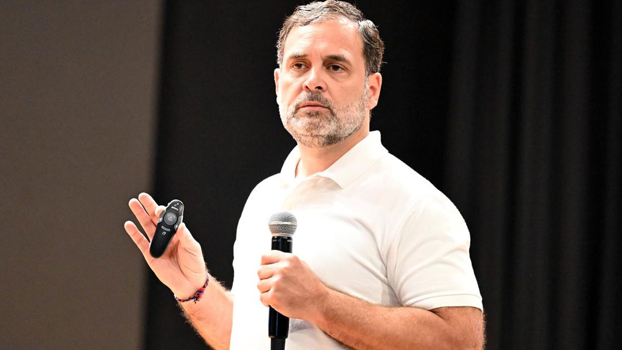 Rahul Gandhi: ఆర్మీపై వ్యాఖ్య‌లు.. రాహుల్ గాంధీ కేసులో స్టే పొడిగించిన సుప్రీంకోర్టు
