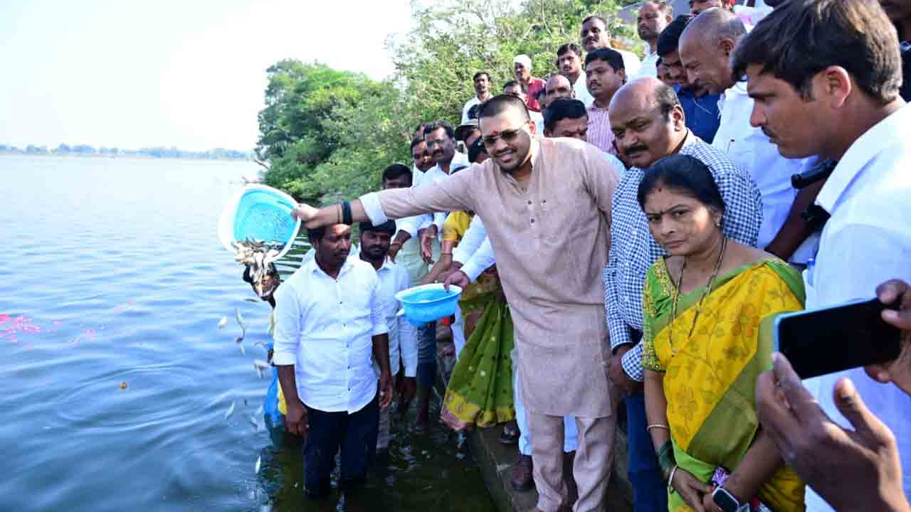 MLA Mynampally Rohitrao | మత్స్యకారుల ఆర్థికాభివృద్ధి, ఉపాధికి చర్యలు : ఎమ్మెల్యే మైనంపల్లి రోహిత్ రావు