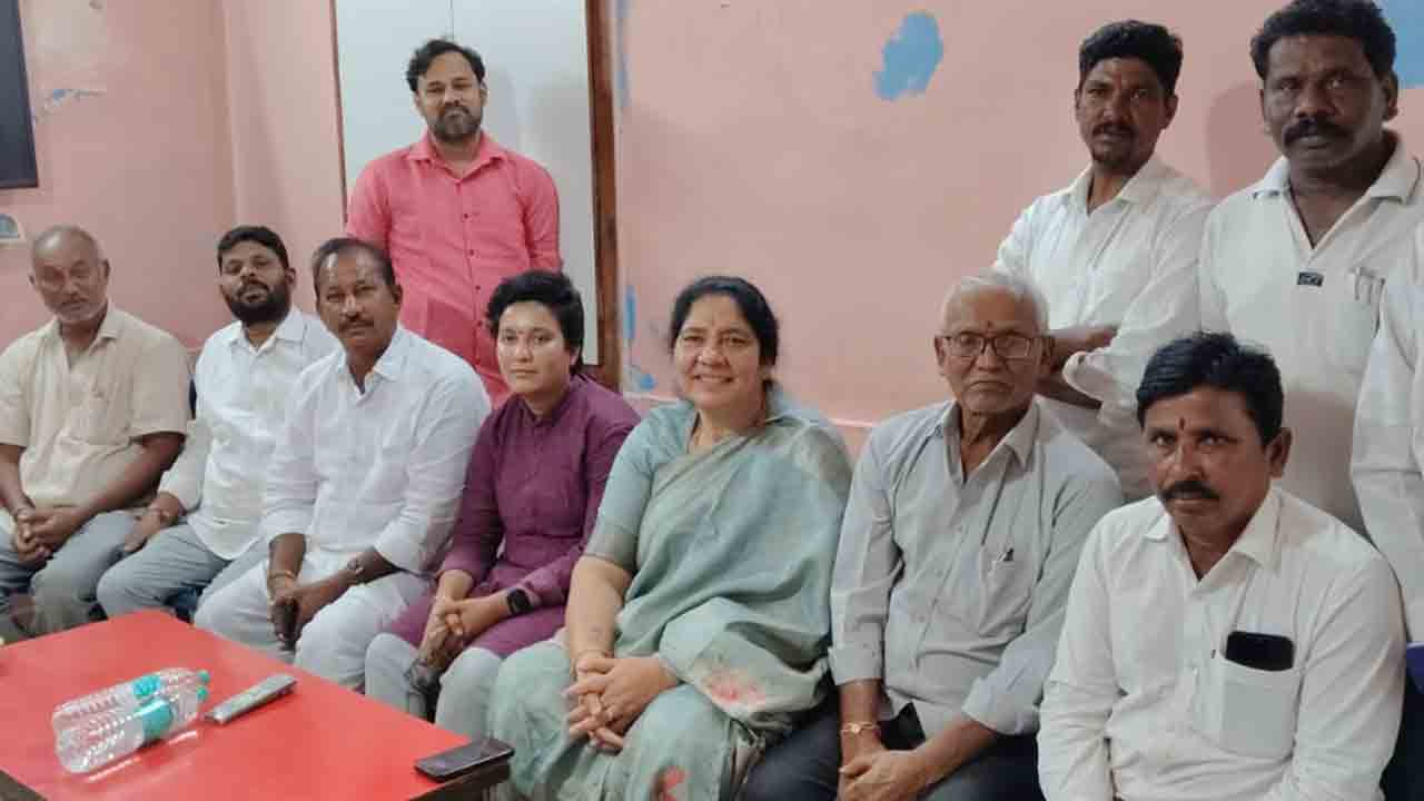 Satyavathi rathod | స్థానిక ఎన్నికల్లో బీఆర్‌ఎస్‌ అభ్యర్థుల గెలుపు ఖాయం : సత్యవతి రాథోడ్‌