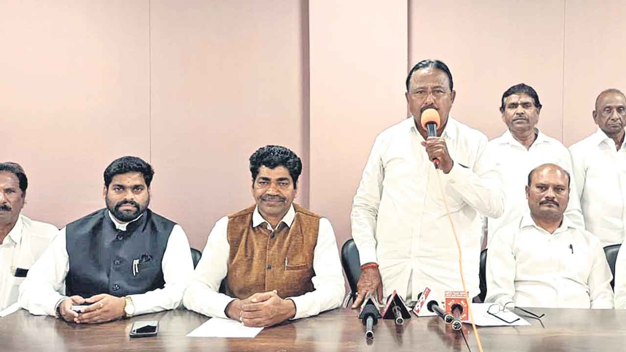 9న ‘రేవంత్‌రెడ్డి హఠావో’ మహాసభ