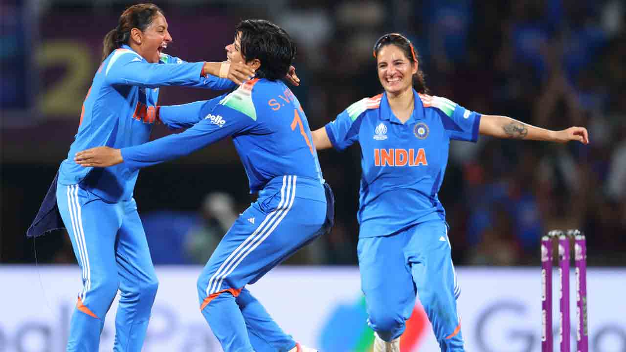 World Cup Final | బంతితోనూ చెలరేగుతున్న షఫాలీ.. నాలుగో వికెట్ కోల్పోయిన దక్షిణాఫ్రికా