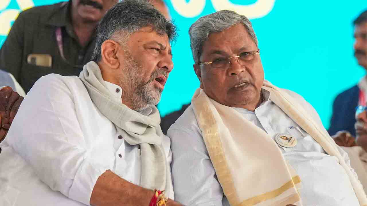 Karnataka | కర్నాటకలో ‘నవంబర్ రెవల్యూషన్’.. ఢిల్లీలో శివకుమార్ క్యాంప్ ఎమ్మెల్యేల లాబీయింగ్..!