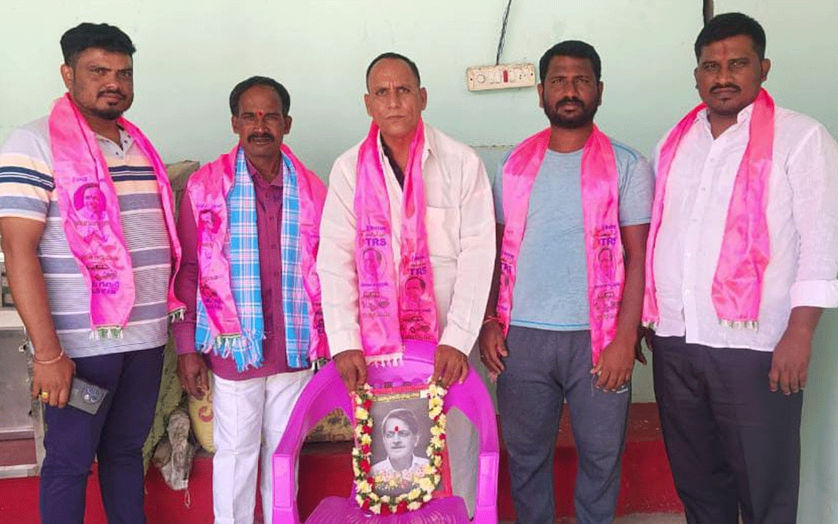 Thungathurthy : విద్యాసాగర్ రావుకు బీఆర్ఎస్ తుంగ‌తుర్తి నాయ‌కుల నివాళి