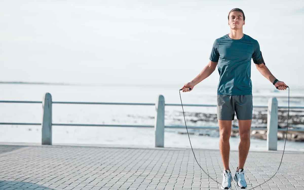 Skipping | రోజూ 30 నిమిషాల పాటు స్కిప్పింగ్ చేస్తే.. ఎన్ని అద్భుత‌మైన లాభాలు క‌లుగుతాయో తెలుసా..?