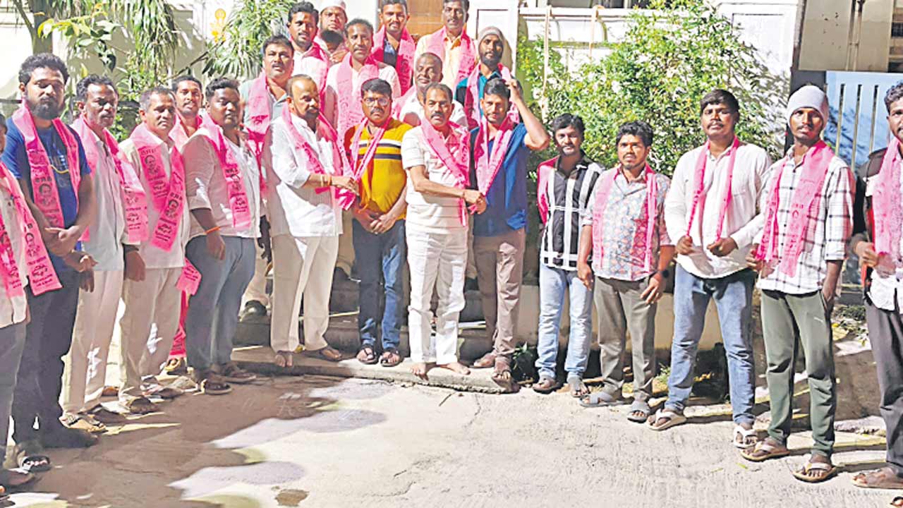 ఆలేరు ఎమ్మెల్యే అయిలయ్యకు షాక్‌..!