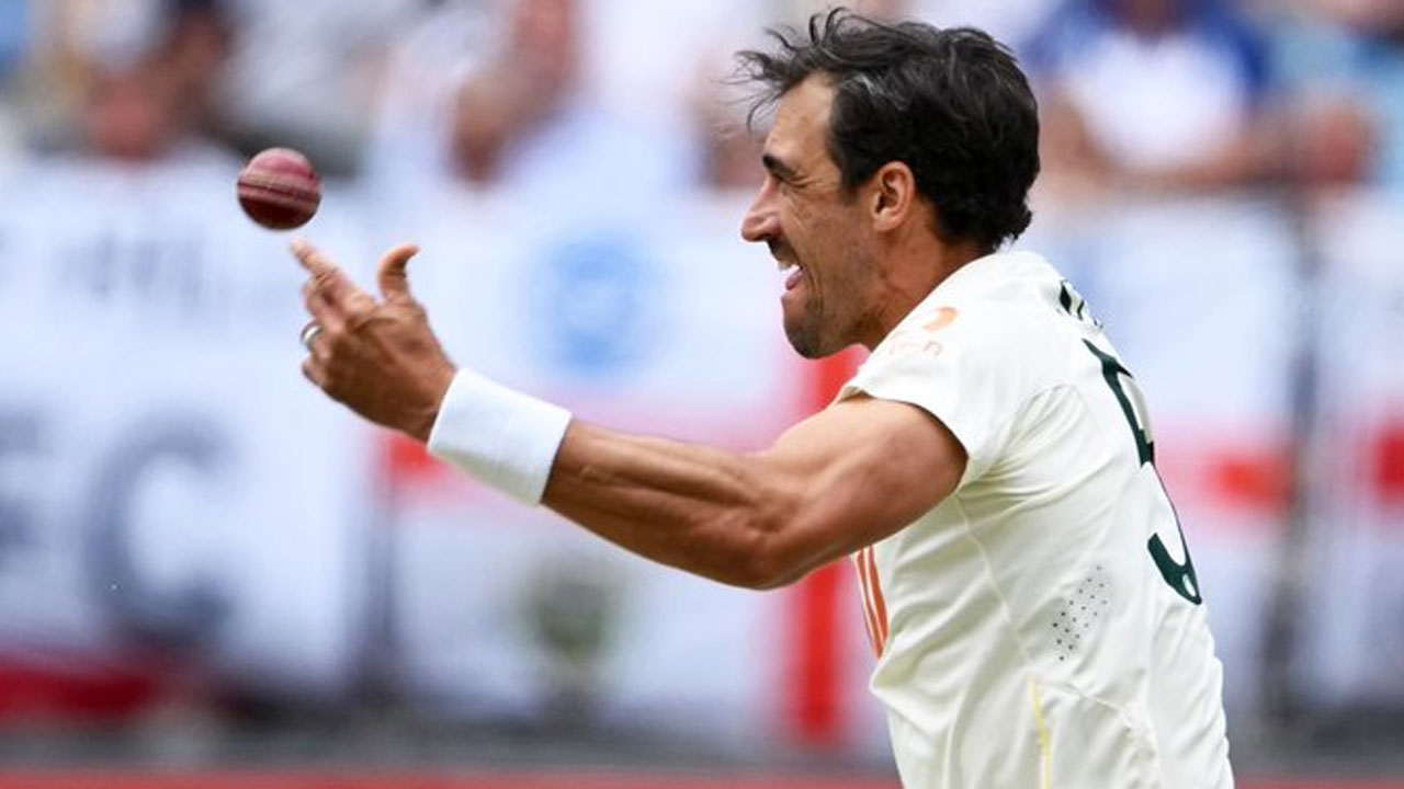 Aus Vs Eng: ప‌ట్టు బిగిస్తున్న ఇంగ్లండ్‌.. సూప‌ర్ క్యాచ్ ప‌ట్టిన స్టార్క్‌.. వీడియో