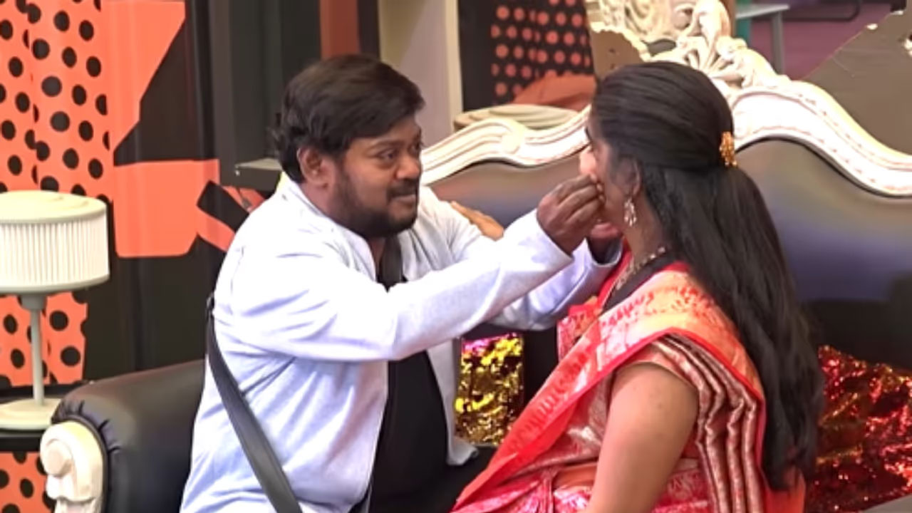 Bigg Boss 9 | బిగ్ బాస్‌ హౌస్‌లో ఎమోషన్స్‌, ట్విస్ట్‌లు.. హౌజ్‌లోకి ఎంట్రీ ఇచ్చిన ఫ్యామిలీస్‌