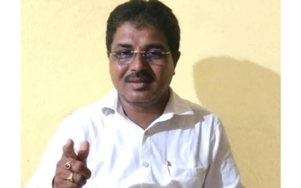 Chandur : 'పంట నష్టపోయిన రైతులను ప్రభుత్వం ఆదుకోవాలి'