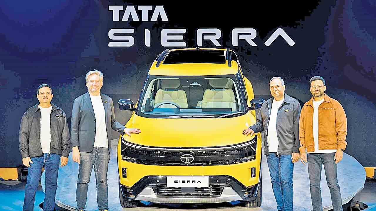 టాటా సియెర్రా వచ్చేసింది.. ప్రారంభ ధర రూ 11.49 లక్షలు