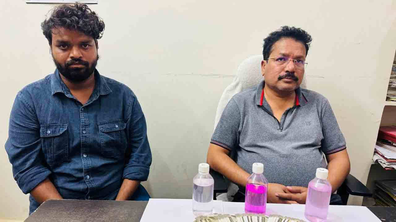 ఏసీబీ వలలో అయిజ టౌన్‌ ప్లానింగ్‌ అధికారి