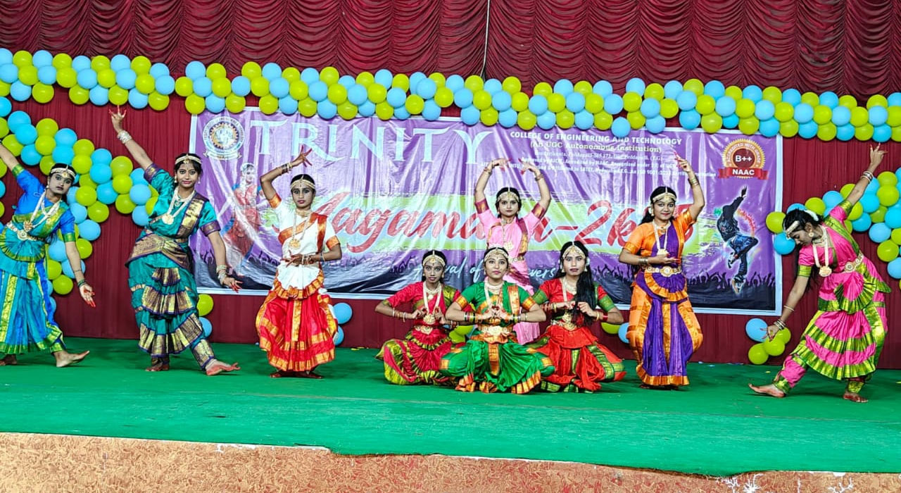 Former MLA Manohar Reddy | అవకాశాలను అందుకునే దిశగా ముందుకు సాగితేనే ఉజ్వలభవిష్యత్.. పెద్దపల్లి మాజీ ఎమ్మెల్యే మనోహర్ రెడ్డి