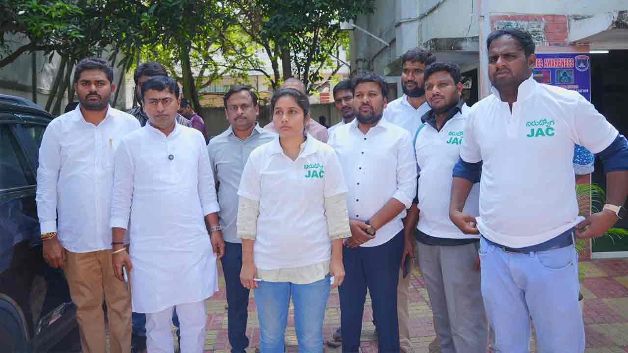 BRS Party | జూబ్లీహిల్స్ ఉప ఎన్నిక‌.. నిరుద్యోగ జేఏసీ నేత‌ల‌కు బీఆర్ఎస్ సంఘీభావం