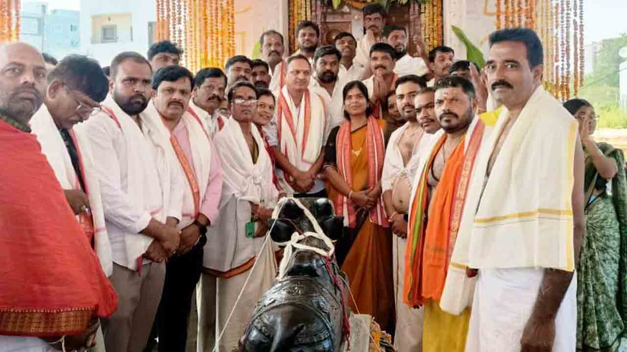 MLA Bandari | ఆలయాల అభివృద్ధికి కృషి చేస్తాం : ఎమ్మెల్యే బండారి