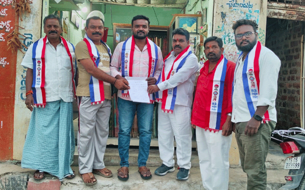 Nakrekal : 'బీసీల హ‌క్కుల సాధ‌న‌కు ఐక్యంగా ఉద్య‌మించాలి'