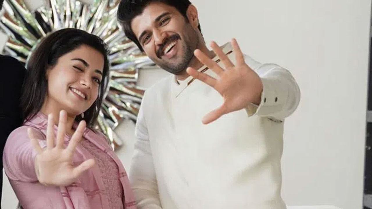 Vijay – Rashmika | నిశ్చితార్థం తర్వాత మొదటిసారి ఒకే స్టేజిపై విజయ్ దేవరకొండ – రష్మిక.. గుడ్ న్యూస్ చెబుతారా?