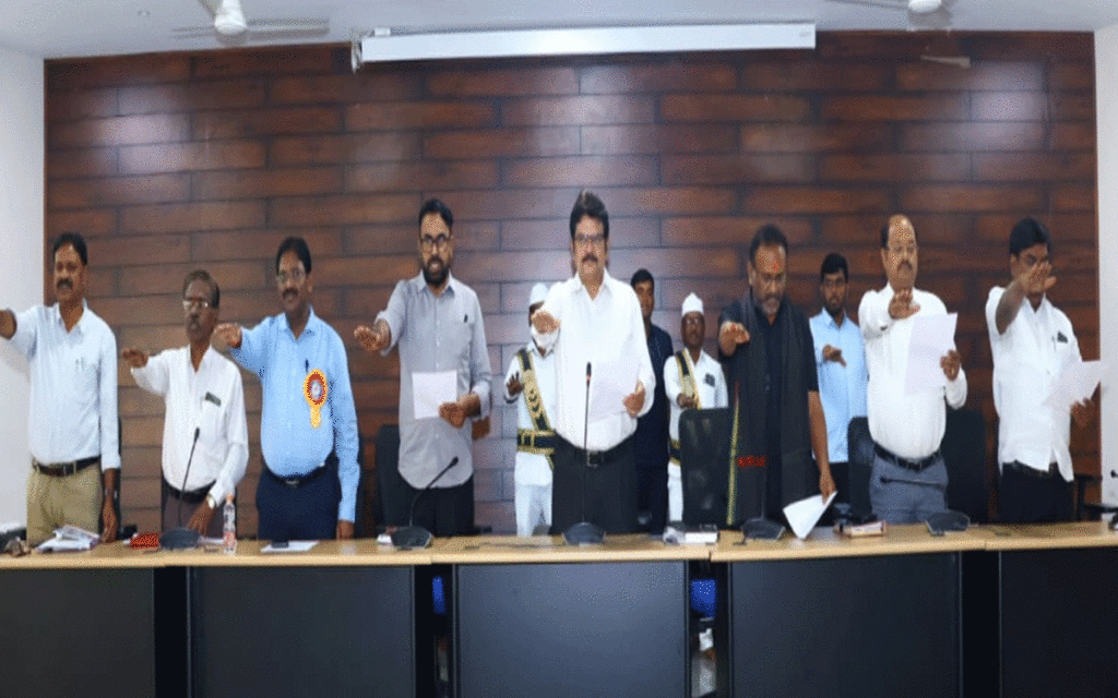 Bhuvanagiri Urban : డ్ర‌గ్స్ ర‌హిత స‌మాజ నిర్మాణంలో భాగ‌స్వాములు కావాలి : కలెక్టర్ హనుమంతరావు