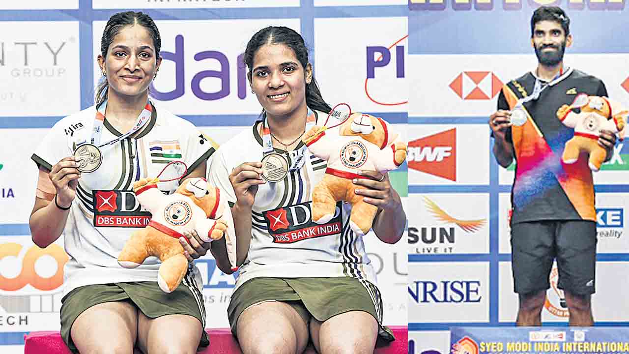 త్రిసా-గాయత్రి జోడీదే టైటిల్‌.. ఉమెన్స్‌ డబుల్స్‌లో పతకం