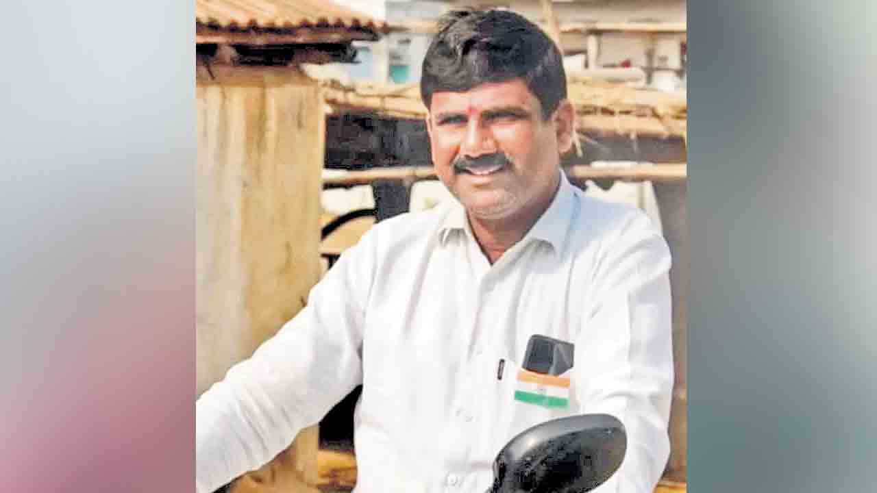 కాంగ్రెస్‌ నేతల వేధింపులు.. బీఆర్‌ఎస్‌ సర్పంచ్‌ అభ్యర్థి భర్త ఆత్మహత్య