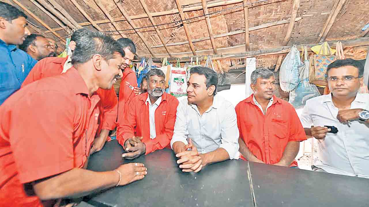 హిల్ట్‌లో కొంటే పల్టీనే.. అధికారంలోకి రాగానే పాలసీ రద్దు.. ఆ భూములు వెనక్కి : కేటీఆర్‌