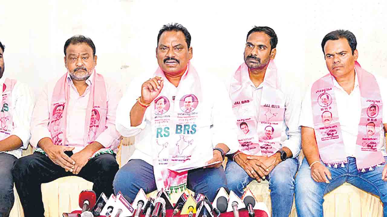 సీఎంకు కోడ్‌ వర్తించదా.. కాంగ్రెస్‌ పాలనలో అభివృద్ధి శూన్యం