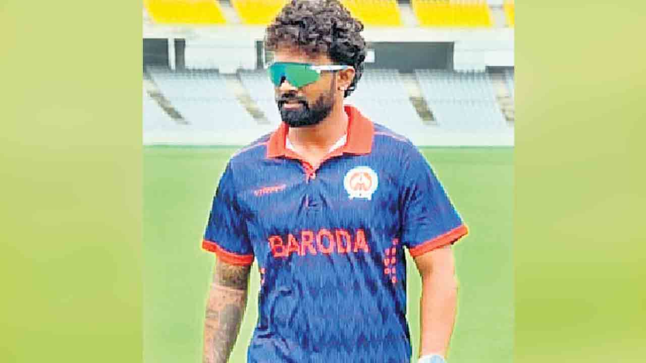 పాసి.. రికార్డులు తిరగరాసి..