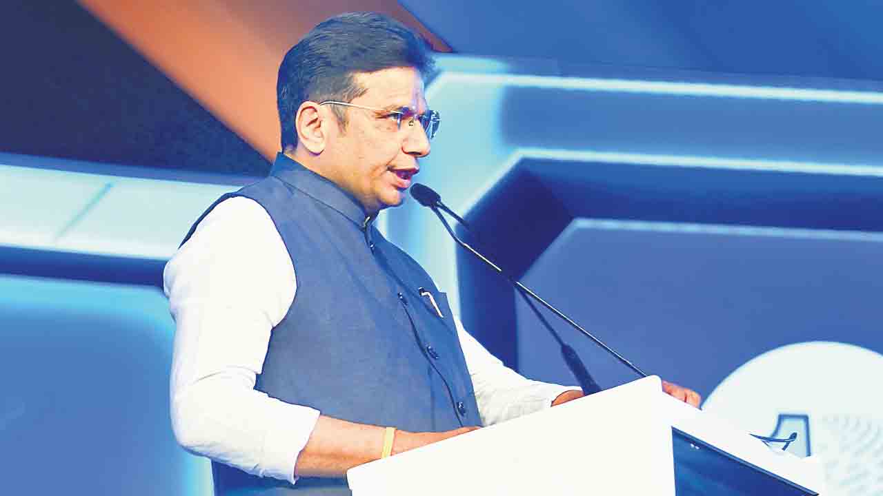 ఫ్యూచర్‌ సిటీతో 13లక్షల ఉద్యోగాలు : దుద్దిళ్ల