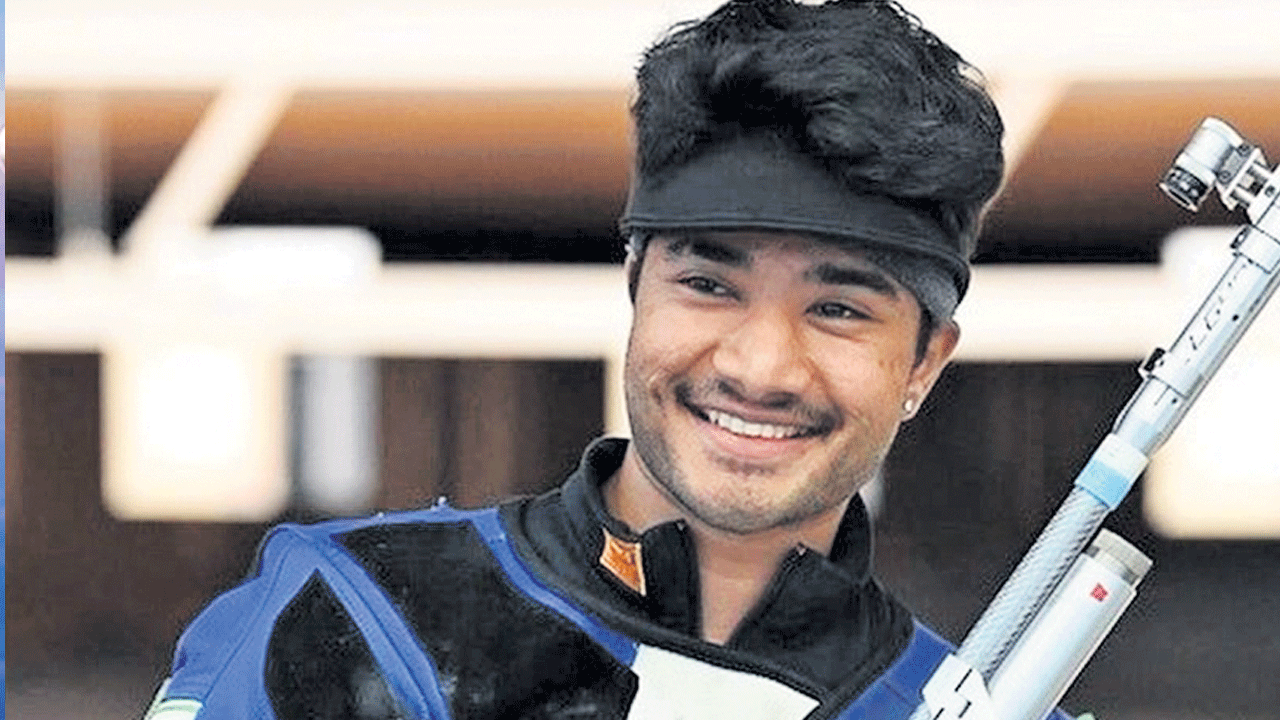 అర్జునకు శ్రీకాంత్‌ పేరు.. రేసులో గాయత్రి గోపీచంద్‌, త్రిసాజాలీ ద్వయం