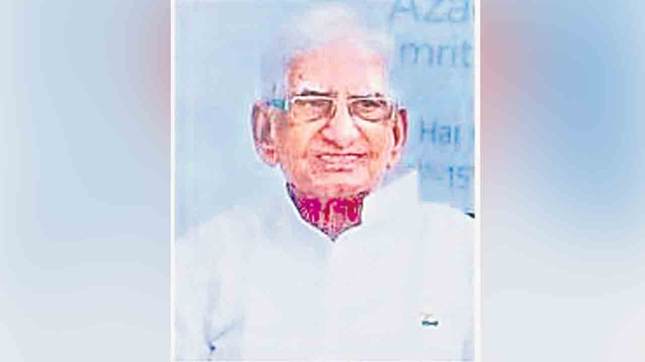 104 ఏండ్ల వయసులోనూ పెన్షన్‌.. ఏటుకూరి కృష్ణమూర్తికి అరుదైన గుర్తింపు