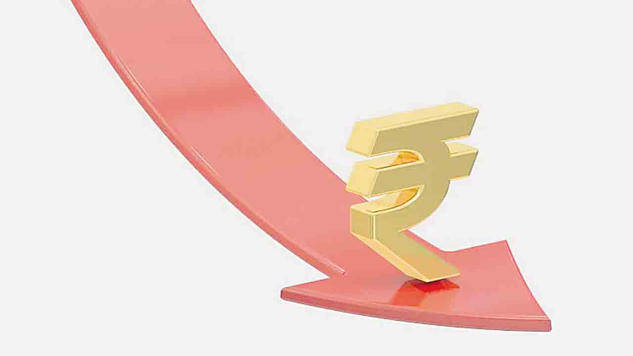 రూపీ@91.. చారిత్రక కనిష్ఠానికి మారకం విలువ పతనం