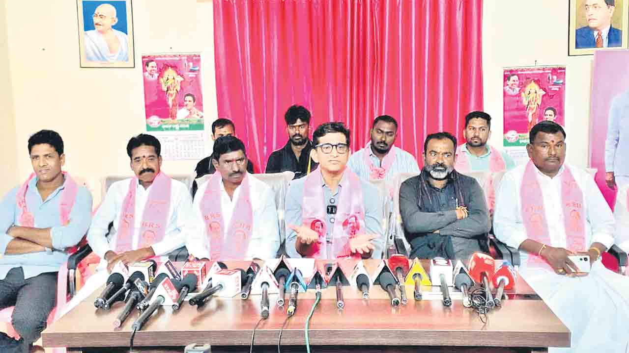 సంజయ్‌.. దమ్ముంటే రాజీనామా చెయ్‌.. నేను కోరుట్లలో రాజీనామా చేసి జగిత్యాలలో పోటీ చేస్తా