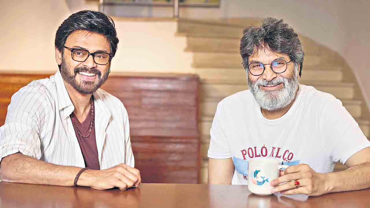 బంధుమిత్రుల అభినందనలతో..