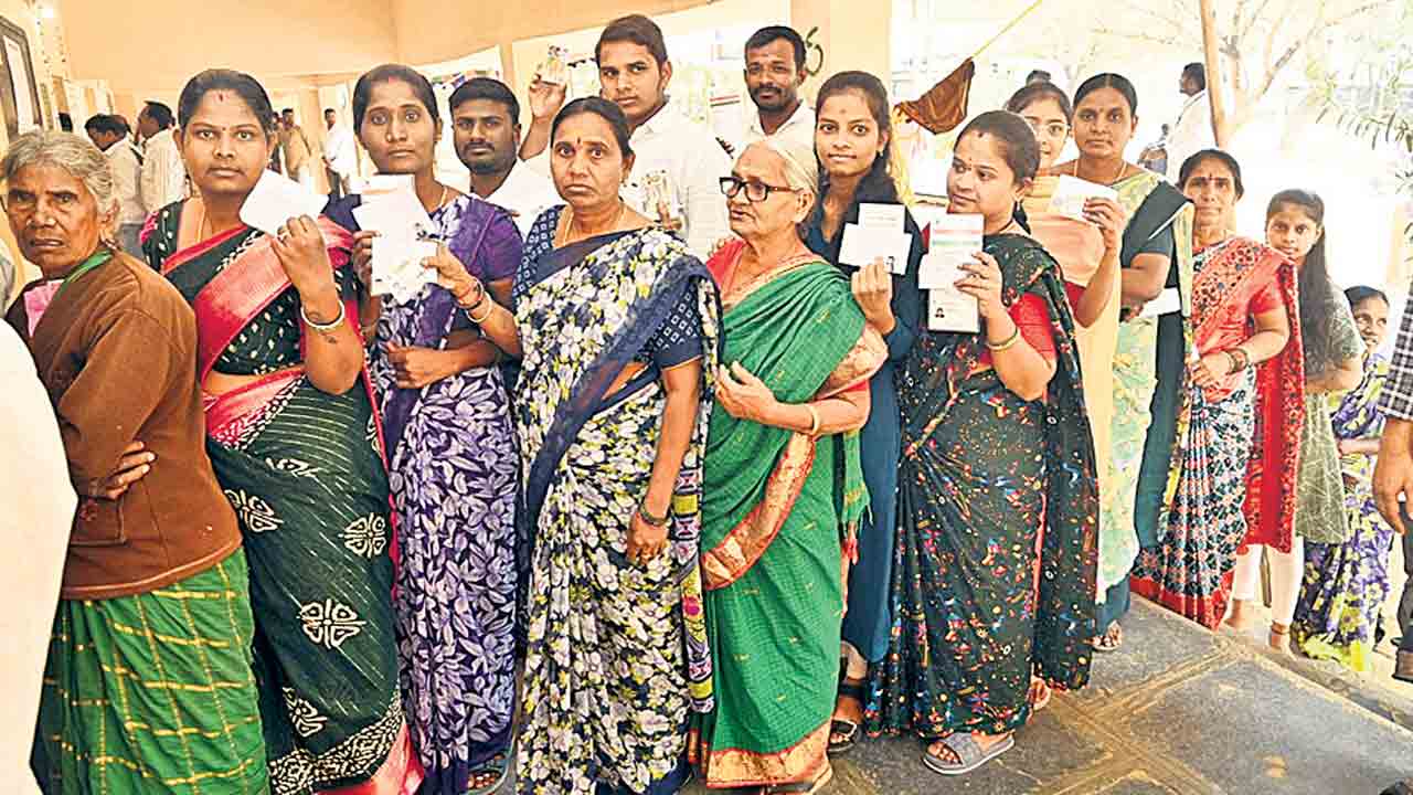 ముగిసిన ‘పంచాయతీ’ పోరు.. మూడోవిడతలో యాదాద్రి జిల్లాలో 92.56 శాతం పోలింగ్‌