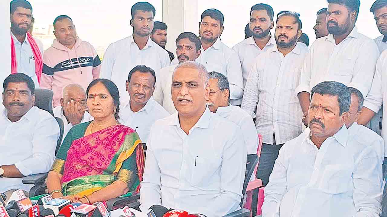 సాగునీళ్లివ్వకుంటే పరిహారం ఇవ్వాలి.. సింగూరు నీటిపై మెదక్‌, నిజామాబాద్‌ రైతుల హకులు కాపాడాలి