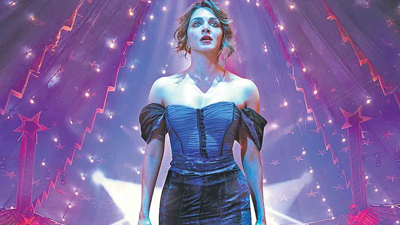 హంగామా వెనుక విషాదం?