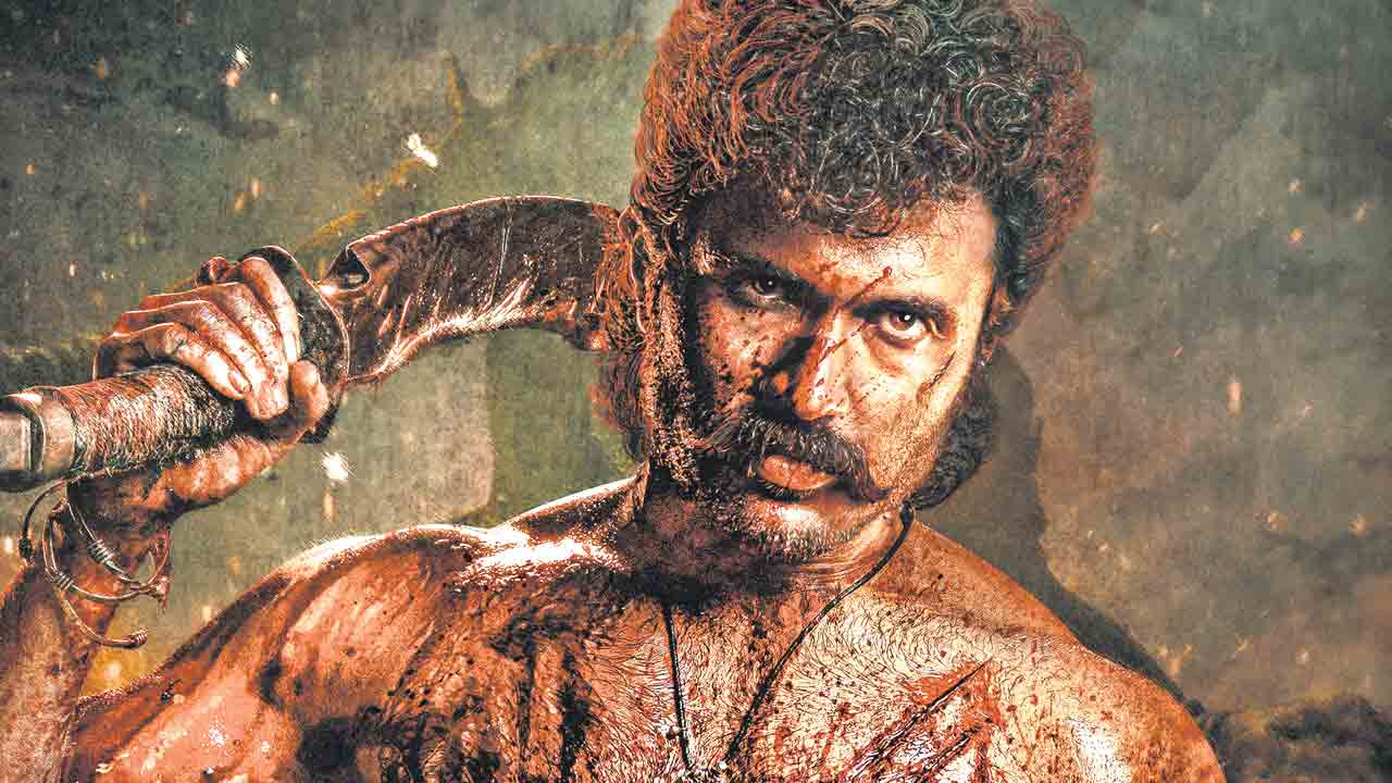 ఇంటి పేరునే రౌడీగా మార్చుకున్నోడు..