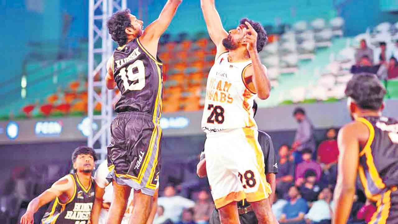 ఫైనల్లో హైదరాబాద్‌