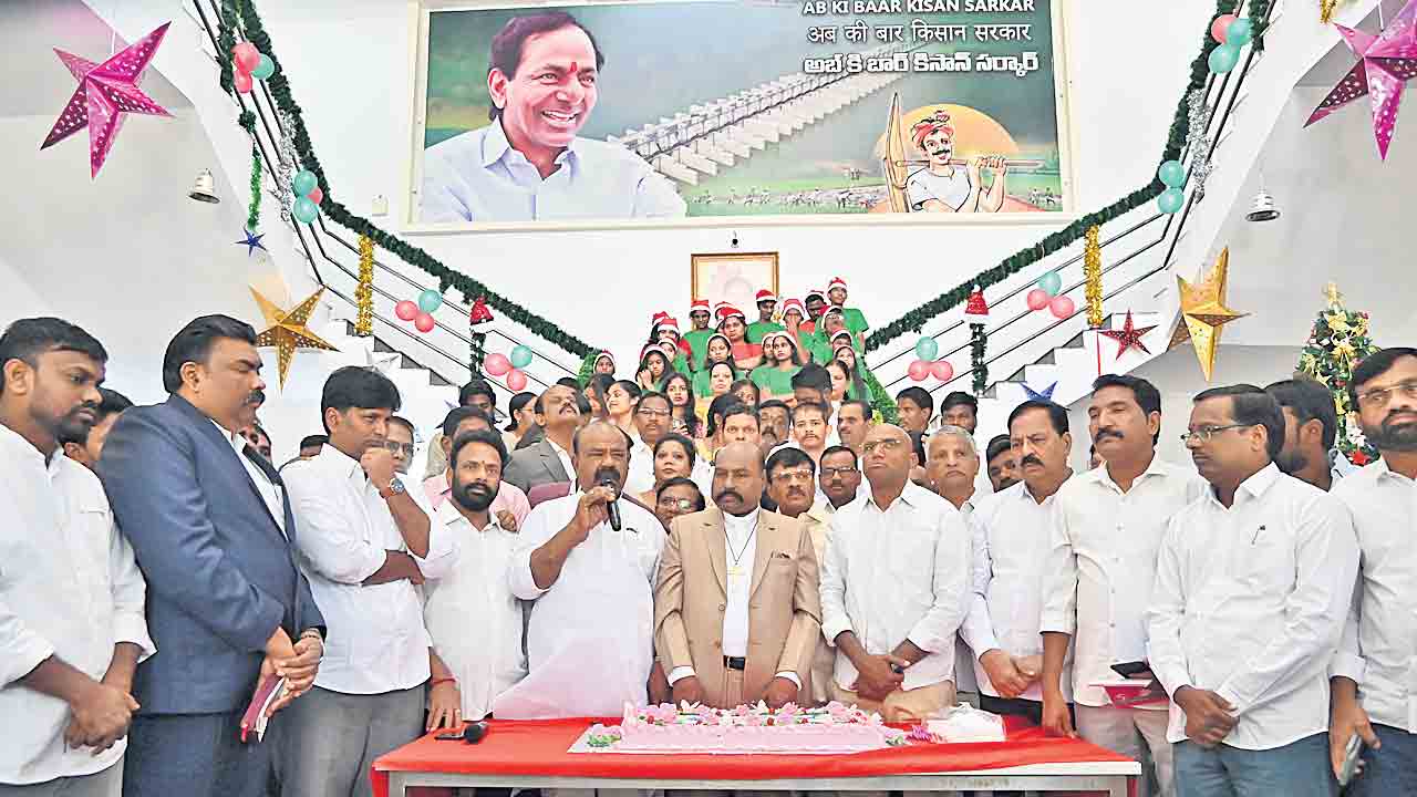 తెలంగాణ భవన్‌లో ప్రీ క్రిస్మస్‌ వేడుకలు