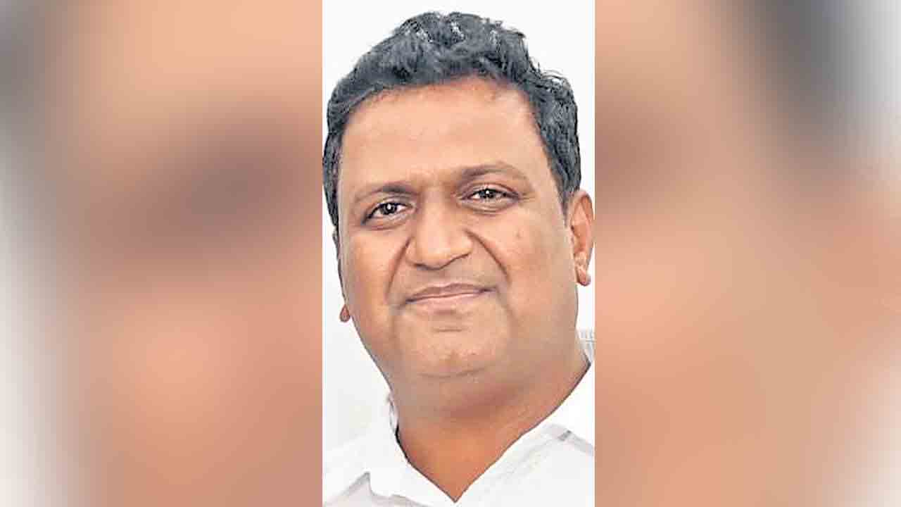 రేవంత్‌రెడ్డి వ్యాఖ్యలు జుగుప్సాకరం.. సీఎంపై ఎన్నారైలలో తీవ్ర వ్యతిరేకత