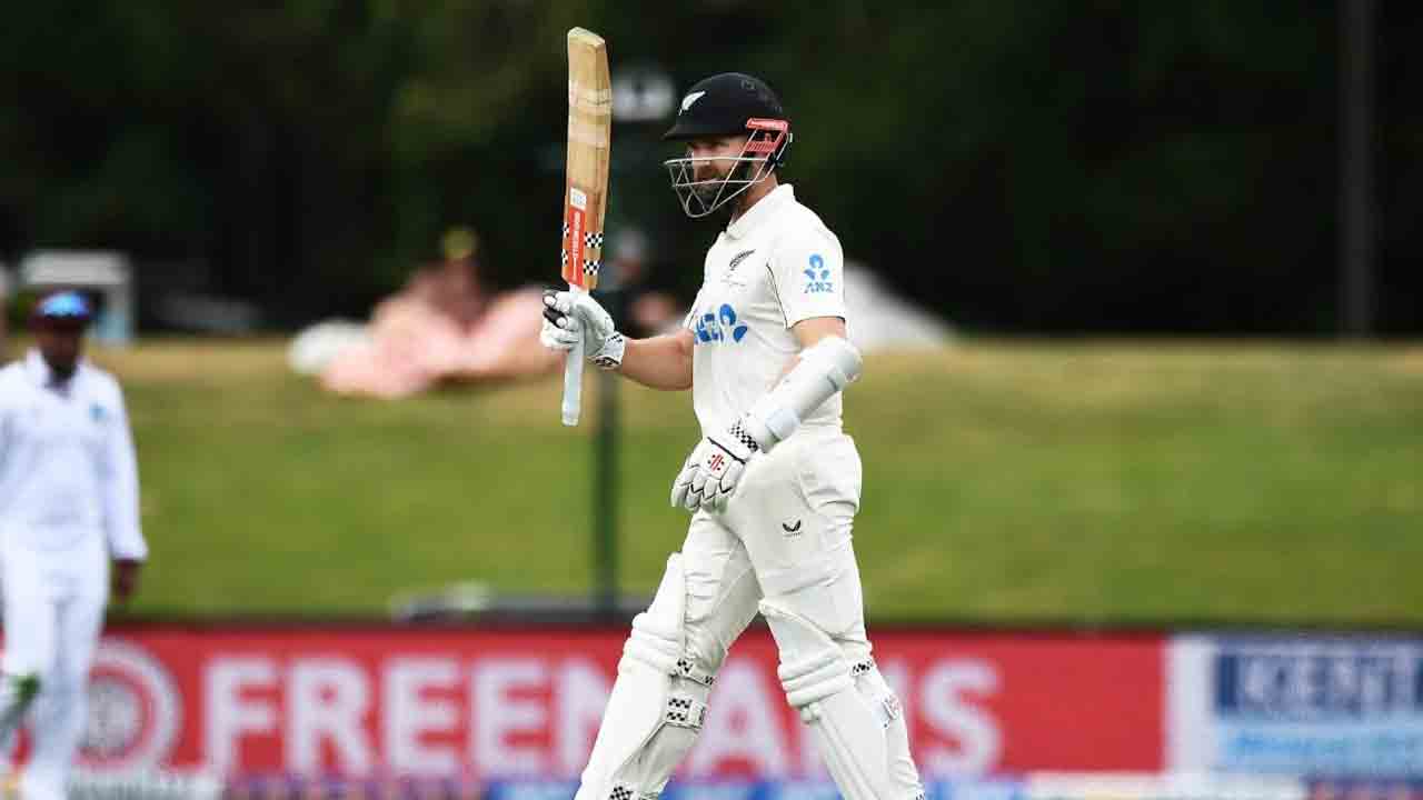 కివీస్‌ 231/9