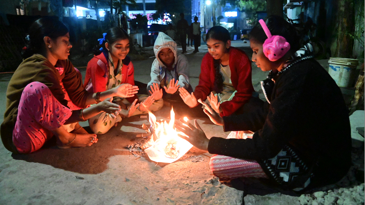 చ‌లి పంజా.. గజగజ వణుకుతున్న జనాలు