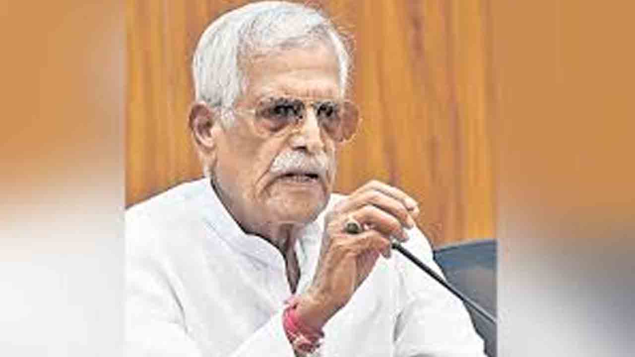 ఆదర్శ రైతు వ్యవస్థను పునరుద్ధరించాలి