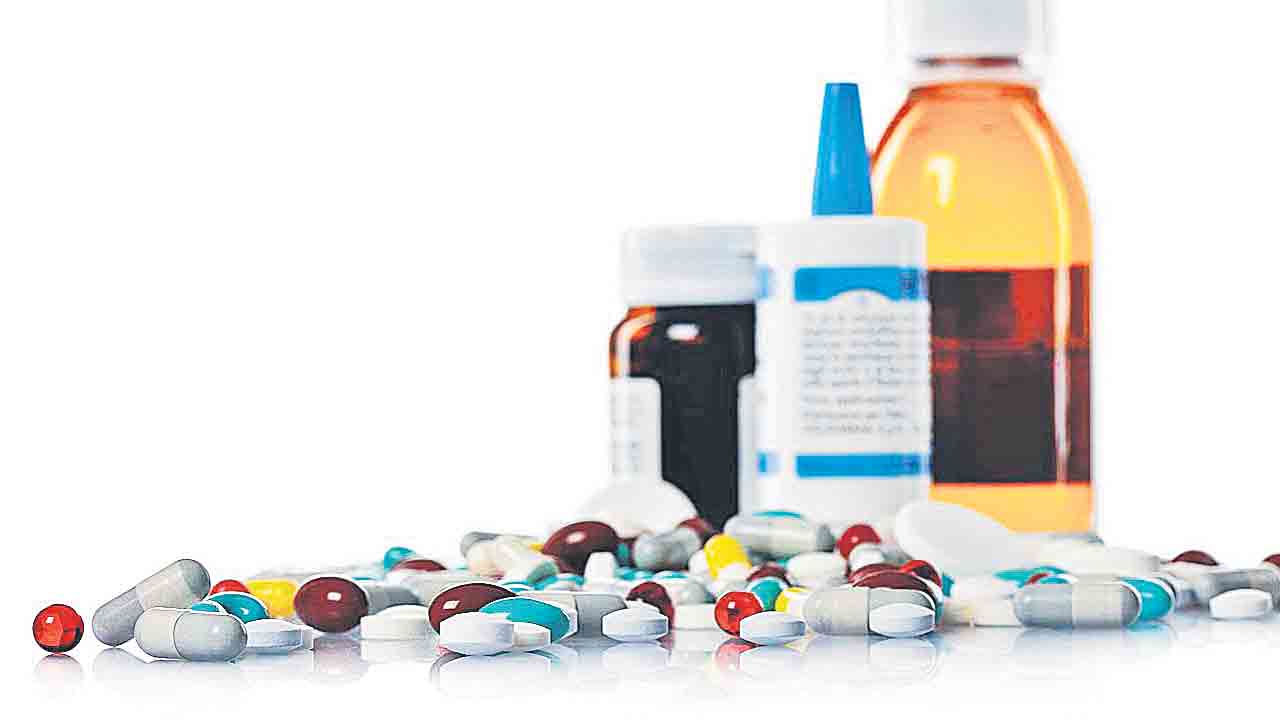 అటకెక్కిన ఔషధ తనిఖీలు..!