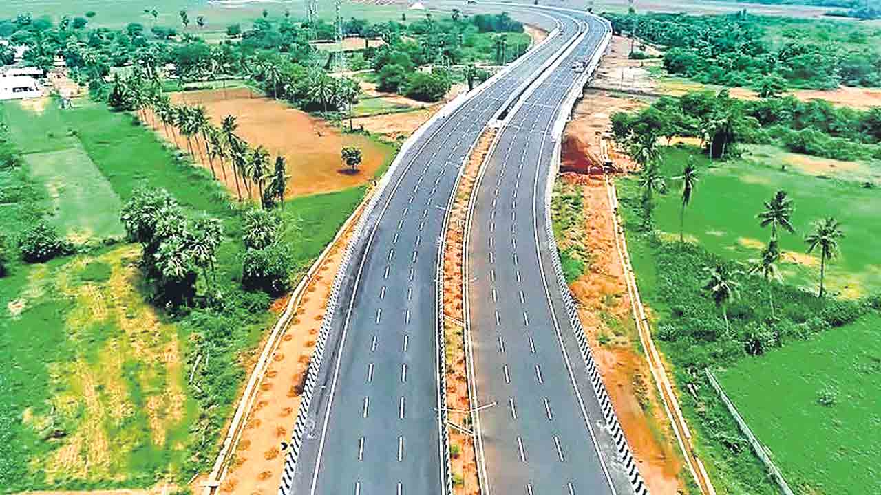 హైదరాబాద్‌-శ్రీశైలం కారిడార్‌కు మోక్షమెప్పుడో?