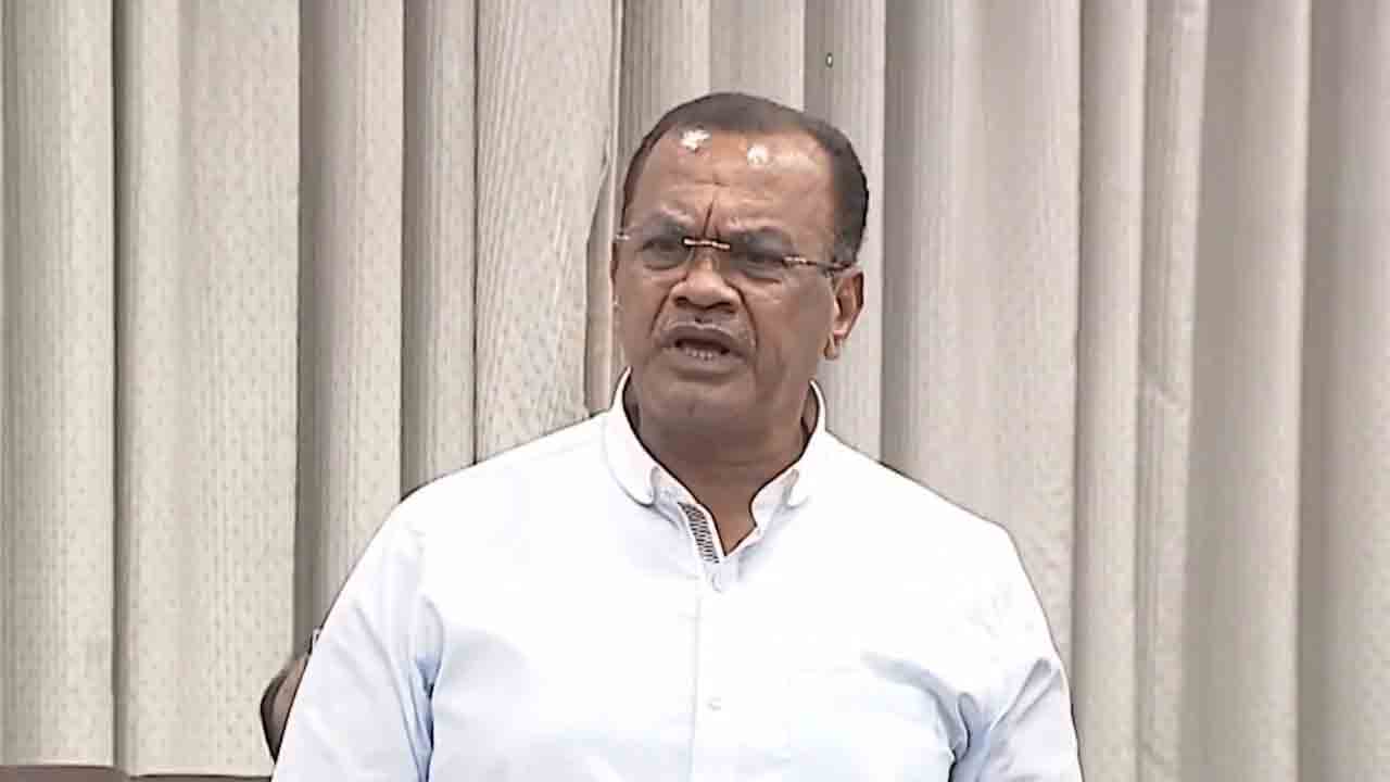 ప్రయాణాలపై సర్కార్‌ వన్‌సైడ్‌ లవ్‌!