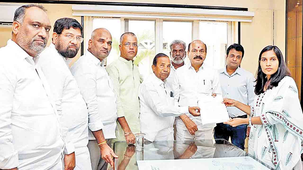 సిగాచి బాధితులకు కోటి పరిహారం ఎక్కడ?