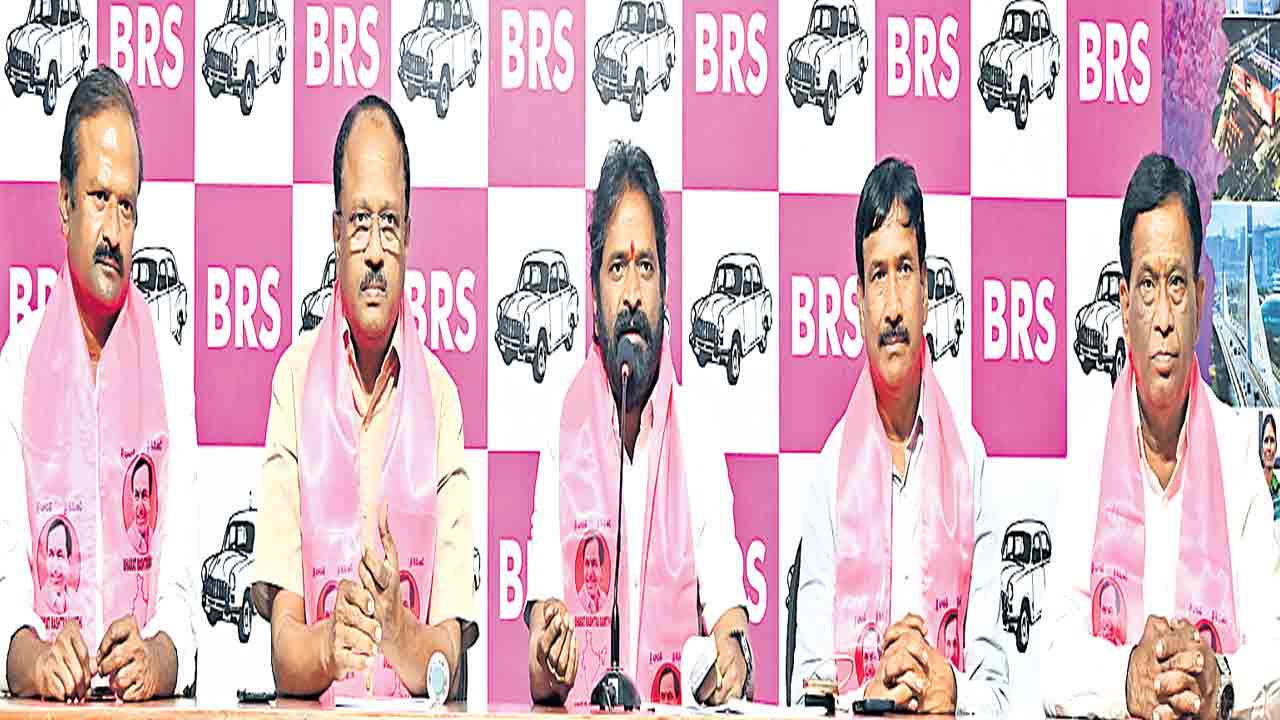 కాంగ్రెస్‌ వల్లే వలసలు